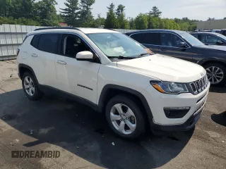 2018 Jeep Compass Altitude z VIN 3C4NJDBB0JT291161, wystawiony jako Copart lot #61835695 z przebiegiem Nie podano mil oraz Szkoda całkowita • Salvage title. Historia ofert i sprzedaży dostępna na DreamBid. Obrazek 4.