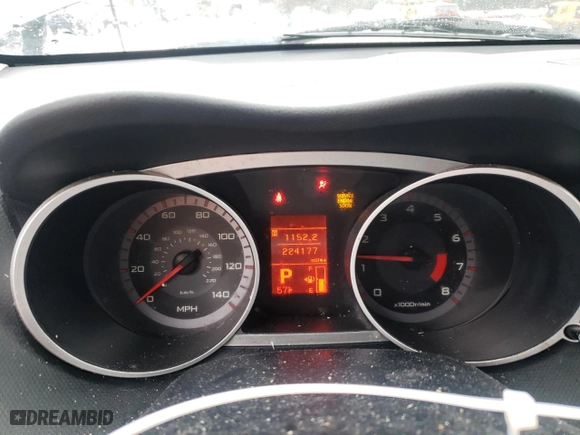 2008 Mitsubishi Outlander LS with VIN JA4MT31X28Z010696, listed as a Copart auction lot 45041685 with 224,177 mi miles and Salvage Title. Bid and sale history available at carsss.com. Image 9.