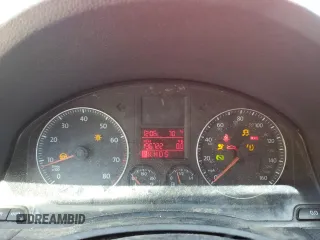 2009 Volkswagen Jetta SE z VIN 3VWRM71K09M133997, wystawiony jako Copart lot #59599095 z przebiegiem 196 722 mil mil oraz Szkoda całkowita • Salvage title. Historia ofert i sprzedaży dostępna na DreamBid. Obrazek 9.