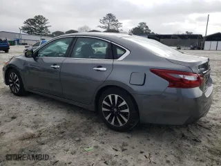 2018 Nissan Altima 2.5 SV with VIN 1N4AL3AP4JC162664, listed as a Copart auction lot 44169025 with 140,015 mi miles and Salvage Title. Bid and sale history available at carsss.com. Image 2.