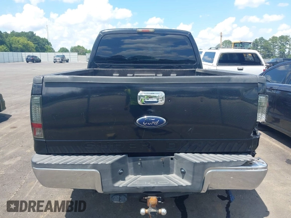 2010 Ford F-250 XL with VIN 1FTSW2A54AEA39871, listed as a IAAI auction lot 42566449 with 221,358 mi miles and . Bid and sale history available at DreamBid. Image 16.