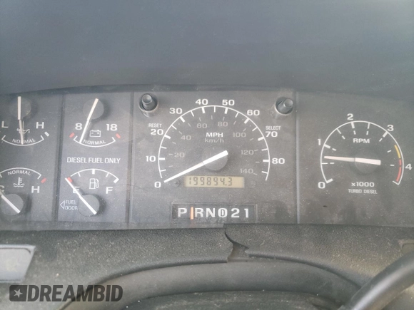 1997 Ford F-350 with VIN 1FTJW36F0VEC59307, listed as a Copart auction lot 62430515 with 199,894 mi miles and Salvage title. Bid and sale history available at DreamBid. Image 9.