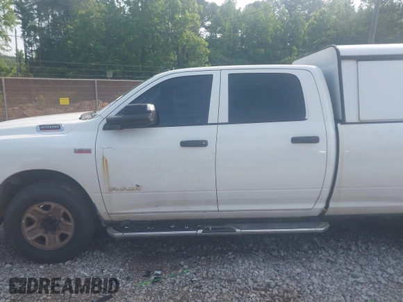 2019 Ram 2500 Tradesman with VIN 3C6UR4HJ5KG548111, listed as a IAAI auction lot 42338708 with 156,231 mi miles and . Bid and sale history available at DreamBid. Image 14.