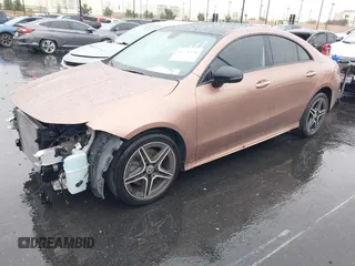 2023 Mercedes-Benz CLA 250 z VIN W1K5J4GB0PN329558, wystawiony jako IAAI lot #41776336 z przebiegiem 35 312 mil mil oraz . Historia ofert i sprzedaży dostępna na DreamBid. Obrazek 2.