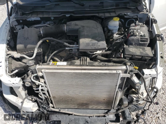 2019 Ram 1500 Tradesman z VIN 3C6RR6KG7KG730262, wystawiony jako Copart lot #52874995 z przebiegiem 78 792 mil mil oraz Szkoda całkowita • Salvage title. Historia ofert i sprzedaży dostępna na DreamBid. Obrazek 11.
