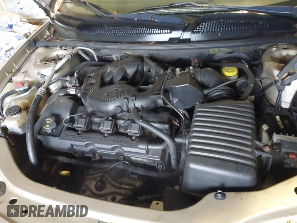 2005 Chrysler Sebring Touring with VIN 1C3EL56R45N641604, listed as a IAAI auction lot 42222382 with 163,314 mi miles and . Bid and sale history available at DreamBid. Image 10.