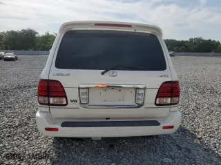 2006 Lexus LX 470 with VIN JTJHT00W564011069, listed as a Copart auction lot 54151835 with 381,667 mi miles and Clean Title. Bid and sale history available at carsss.com. Image 6.