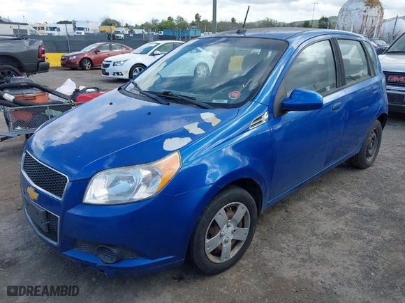 2010 Chevrolet Aveo LT w/1LT with VIN KL1TD6DEXAB117480, listed as a IAAI auction lot 41938191 with 146,776 mi miles. Bid and sale history available at carsss.com. Image 2.