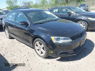 2012 Volkswagen Jetta TDI w/Premium & Nav z VIN 3VWLL7AJ7CM400382, wystawiony jako IAAI lot #42274839 z przebiegiem 150 205 mil mil oraz . Historia ofert i sprzedaży dostępna na DreamBid. Obrazek 1.
