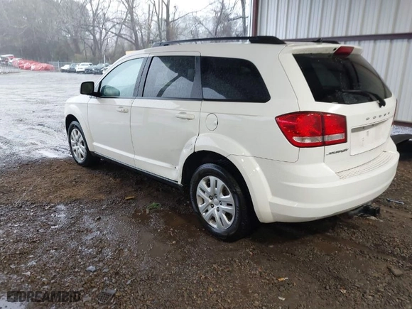 2015 Dodge Journey American Value Pkg with VIN 3C4PDCAB7FT552448, listed as a IAAI auction lot 41572731 with 107,175 mi miles. Bid and sale history available at carsss.com. Image 3.