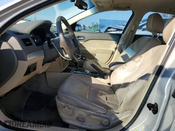 2009 Mercury Milan Premier with VIN 3MEHM02109R621523, listed as a Copart auction lot 88890495 with 263,050 mi miles and Salvage Title. Bid and sale history available at carsss.com. Image 7.