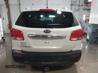 2012 Kia Sorento LX with VIN 5XYKTDA25CG226072, listed as a IAAI auction lot 41398669 with 229,218 mi miles. Bid and sale history available at carsss.com. Image 16.