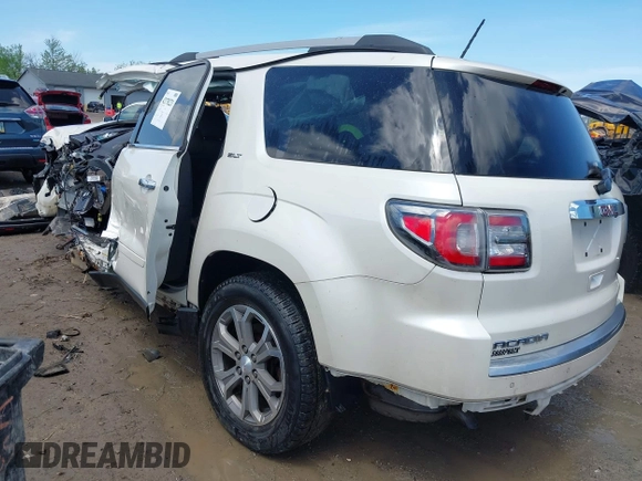 2013 GMC Acadia SLT z VIN 1GKKRRKD6DJ135765, wystawiony jako IAAI lot #42178221 z przebiegiem Nie podano mil oraz . Historia ofert i sprzedaży dostępna na DreamBid. Obrazek 3.