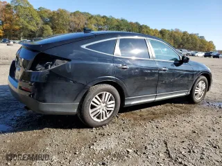 2015 Honda Crosstour EX with VIN 5J6TF3H32FL000997, listed as a Copart auction lot 82301524 with 137,027 mi miles and Salvage Title. Bid and sale history available at carsss.com. Image 3.