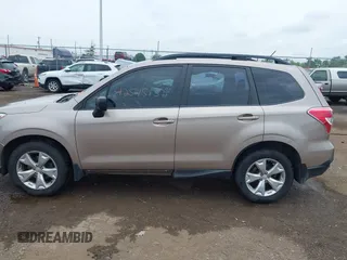 2015 Subaru Forester 2.5i z VIN JF2SJABC3FH437635, wystawiony jako IAAI lot #42515132 z przebiegiem 217 398 mil mil oraz . Historia ofert i sprzedaży dostępna na DreamBid. Obrazek 14.