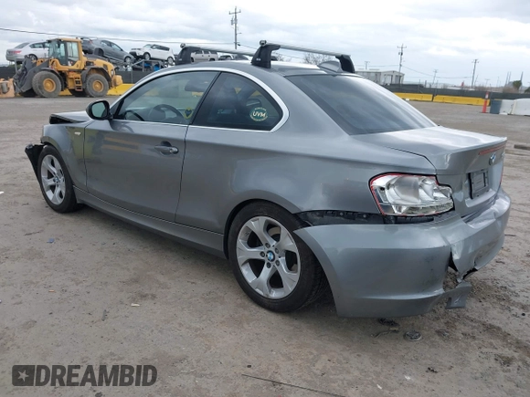 2010 BMW 1 Series 128i with VIN WBAUP9C52AVL89282, listed as a IAAI auction lot 41787668 with 152,976 mi miles and . Bid and sale history available at DreamBid. Image 3.
