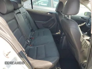 2012 Volkswagen Jetta SE with VIN 3VWDP7AJ5CM301844, listed as a Copart auction lot 60648525 with 204,031 mi miles and Clean title. Bid and sale history available at DreamBid. Image 10.