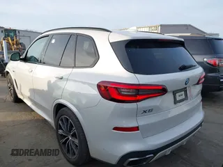 2022 BMW X5 xDrive45e with VIN 5UXTA6C06N9J12490, listed as a IAAI auction lot 41470046 with 38,207 mi miles. Bid and sale history available at carsss.com. Image 3.