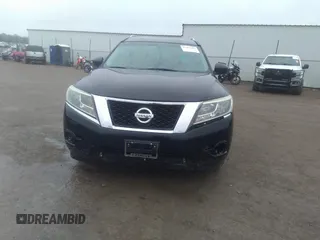2014 Nissan Pathfinder SL with VIN 5N1AR2MM7EC718018, listed as a IAAI auction lot 41491505 with 153,343 mi miles and . Bid and sale history available at carsss.com. Image 12.