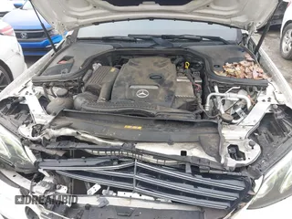 2017 Mercedes-Benz E-Class E 300 Luxury with VIN WDDZF4KB9HA072483, listed as a IAAI auction lot 41805058 with 131,890 mi miles. Bid and sale history available at carsss.com. Image 10.