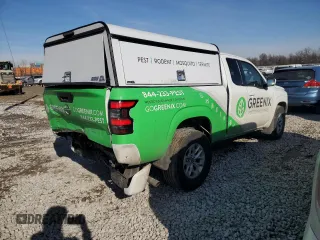 2024 Nissan Frontier S z VIN 1N6ED1CL2RN630671, wystawiony jako Copart lot #42723515 z przebiegiem Nie podano mil oraz Szkoda całkowita • Salvage title. Historia ofert i sprzedaży dostępna na DreamBid. Obrazek 3.