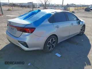 2019 Kia Forte LXS with VIN 3KPF24AD5KE138334, listed as a IAAI auction lot 41319905 with 107,899 mi miles and . Bid and sale history available at carsss.com. Image 4.