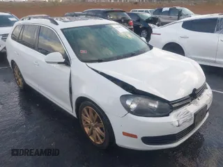 2014 Volkswagen Jetta SportWagen TDI with VIN 3VWPL7AJ4EM621328, listed as a IAAI auction lot 41510857 with 144,304 mi miles. Bid and sale history available at carsss.com. Image 1.