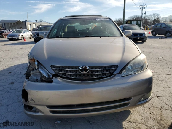 2004 Toyota Camry LE with VIN 4T1BF30K74U074696, listed as a Copart auction lot 47189305 with 135,511 mi miles and Clean Title. Bid and sale history available at carsss.com. Image 5.