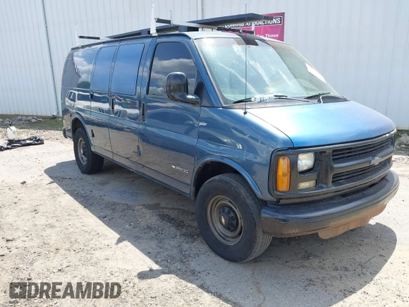 1998 Chevrolet Chevy Van z VIN 1GCGG25RXW1100879, wystawiony jako IAAI lot #42154197 z przebiegiem 191 241 mil mil oraz . Historia ofert i sprzedaży dostępna na DreamBid. Obrazek 1.