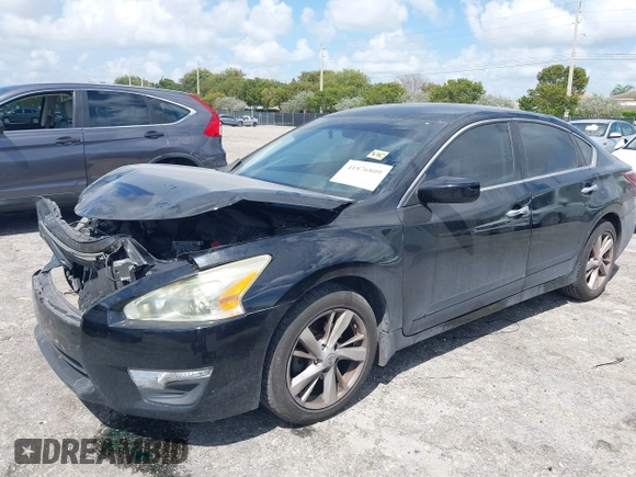 2015 Nissan Altima 2.5 SL with VIN 1N4AL3AP1FN358203, listed as a IAAI auction lot 41876809 with 130,921 mi miles. Bid and sale history available at carsss.com. Image 2.