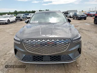 2023 Genesis GV70 Advanced z VIN 5NMMCET11PH001159, wystawiony jako Copart lot #58249315 z przebiegiem 761 mil mil oraz Szkoda całkowita • Salvage title. Historia ofert i sprzedaży dostępna na DreamBid. Obrazek 5.