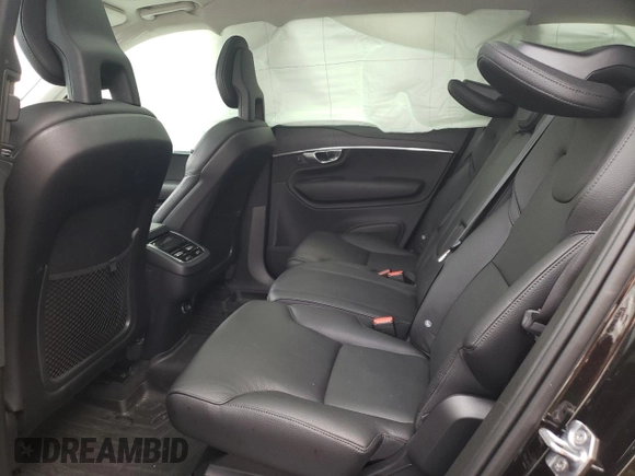 2020 Volvo XC90 Momentum with VIN YV4A22PK6L1585924, listed as a Copart auction lot 65793972 with 38,966 mi miles. Bid and sale history available at carsss.com. Image 6.