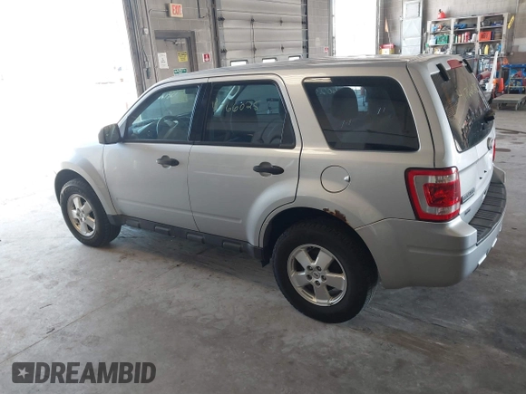 2012 Ford Escape XLS with VIN 1FMCU9C70CKB93771, listed as a IAAI auction lot 41766025 with 151,975 mi miles and . Bid and sale history available at DreamBid. Image 3.
