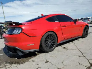2021 Ford Mustang GT z VIN 1FA6P8CF8M5107039, wystawiony jako Copart lot #56336905 z przebiegiem 84 752 mil mil oraz Szkoda całkowita • Salvage title. Historia ofert i sprzedaży dostępna na DreamBid. Obrazek 3.