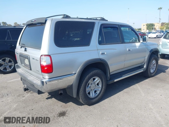 2001 Toyota 4Runner SR5 z VIN JT3HN86R710336811, wystawiony jako IAAI lot #42316394 z przebiegiem 169 137 mil mil oraz . Historia ofert i sprzedaży dostępna na DreamBid. Obrazek 4.