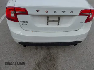 2012 Volvo S60 T5 with VIN YV1622FSXC2104622, listed as a IAAI auction lot 41844181 with 212,296 mi miles. Bid and sale history available at carsss.com. Image 12.