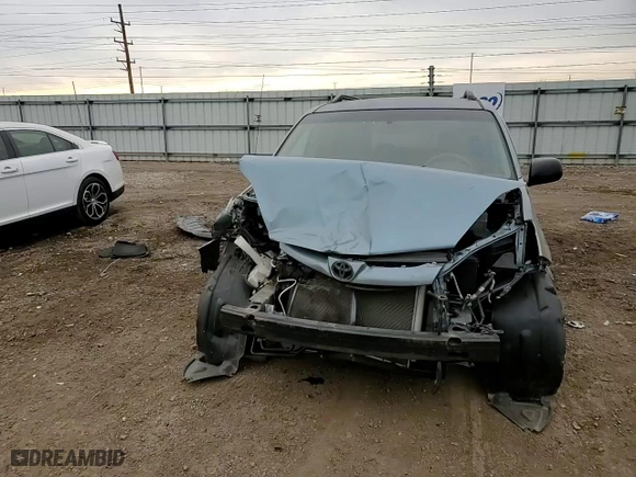 2008 Toyota Sienna CE with VIN 5TDZK23C08S190538, listed as a Copart auction lot 80387474 with 92,517 mi miles and Salvage Title. Bid and sale history available at carsss.com. Image 12.