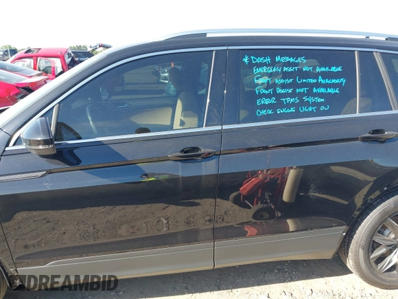 2024 Volkswagen Tiguan SE with VIN 3VVMB7AX9RM125851, listed as a IAAI auction lot 42265007 with 6,064 mi miles and . Bid and sale history available at DreamBid. Image 15.