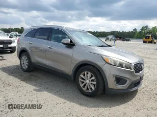 2017 Kia Sorento LX с VIN 5XYPG4A54HG187616, выставлен на аукционе Copart как лот 54151815 с пробегом 167 084 миль миль и Списание • Salvage title. История ставок и продаж доступна на DreamBid. Изображение 4.