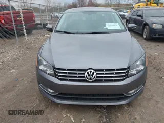 2015 Volkswagen Passat 2.0L TDI SEL Premium with VIN 1VWCV7A34FC094467, listed as a IAAI auction lot 42030825 with 184,517 mi miles. Bid and sale history available at carsss.com. Image 12.