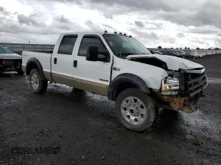 2000 Ford F-250 XL with VIN 1FTNW21FXYEE06157, listed as a Copart auction lot 51273275 with 290,990 mi miles and Salvage title. Bid and sale history available at DreamBid. Image 4.