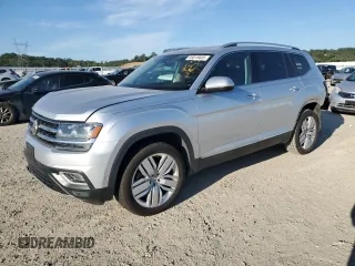 2018 Volkswagen Atlas SEL Premium z VIN 1V2NR2CA1JC597993, wystawiony jako Copart lot #59015685 z przebiegiem 86 408 mil mil oraz Szkoda całkowita • Salvage title. Historia ofert i sprzedaży dostępna na DreamBid. Obrazek 1.