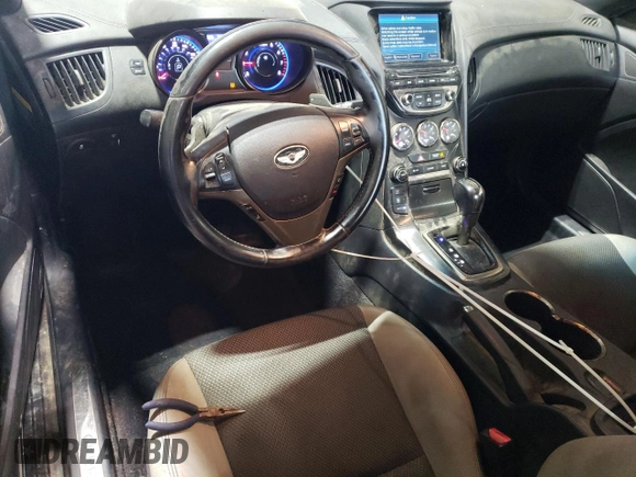 2013 Hyundai Genesis Coupe Premium z VIN KMHHT6KD4DU099557, wystawiony jako Copart lot #58597345 z przebiegiem 70 831 mil mil oraz Tytuł czysty. Historia ofert i sprzedaży dostępna na DreamBid. Obrazek 8.