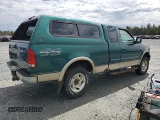 2000 Ford F-150 XL with VIN 1FTRX18L5YNB03646, listed as a Copart auction lot 51896585 with 224,065 mi miles and Clean Title. Bid and sale history available at carsss.com. Image 3.