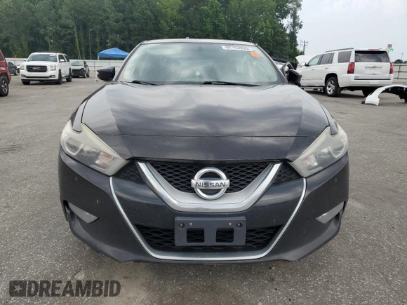 2017 Nissan Maxima S with VIN 1N4AA6AP4HC406296, listed as a Copart auction lot 62153935 with 186,493 mi miles and Salvage title. Bid and sale history available at DreamBid. Image 5.