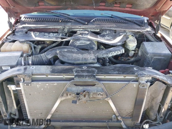 2003 Chevrolet Tahoe LS z VIN 1GNEK13Z73R127111, wystawiony jako IAAI lot #41830248 z przebiegiem Nie podano mil oraz . Historia ofert i sprzedaży dostępna na DreamBid. Obrazek 10.