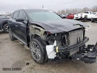 2019 Lincoln Nautilus Reserve with VIN 2LMPJ8L92KBL36304, listed as a Copart auction lot 45102853 with 0 mi miles. Bid and sale history available at carsss.com. Image 4.