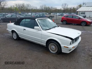 1992 BMW 3 Series with VIN WBABB1318NEC05766, listed as a IAAI auction lot 42011686 with 226,309 mi miles and . Bid and sale history available at DreamBid. Image 1.