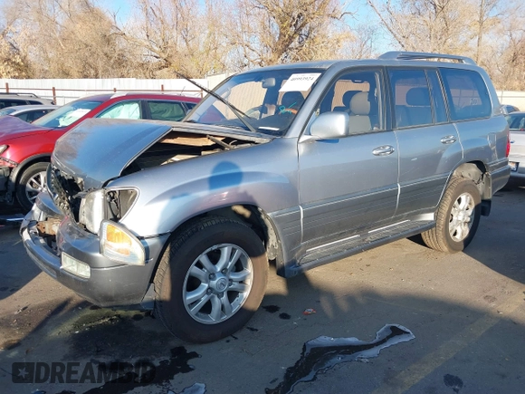 2003 Lexus LX with VIN JTJHT00W133534624, listed as a IAAI auction lot 40993924 with 161,022 mi miles. Bid and sale history available at carsss.com. Image 17.