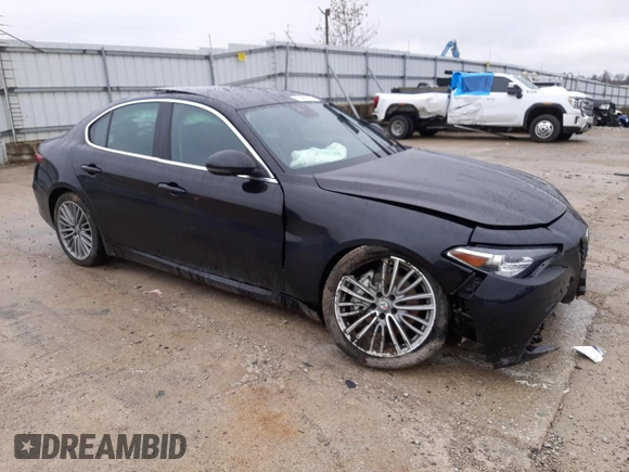2017 Alfa Romeo Giulia Ti with VIN ZARFAEEN2H7561494, listed as a Copart auction lot 70345142 with 0 mi miles. Bid and sale history available at carsss.com. Image 4.